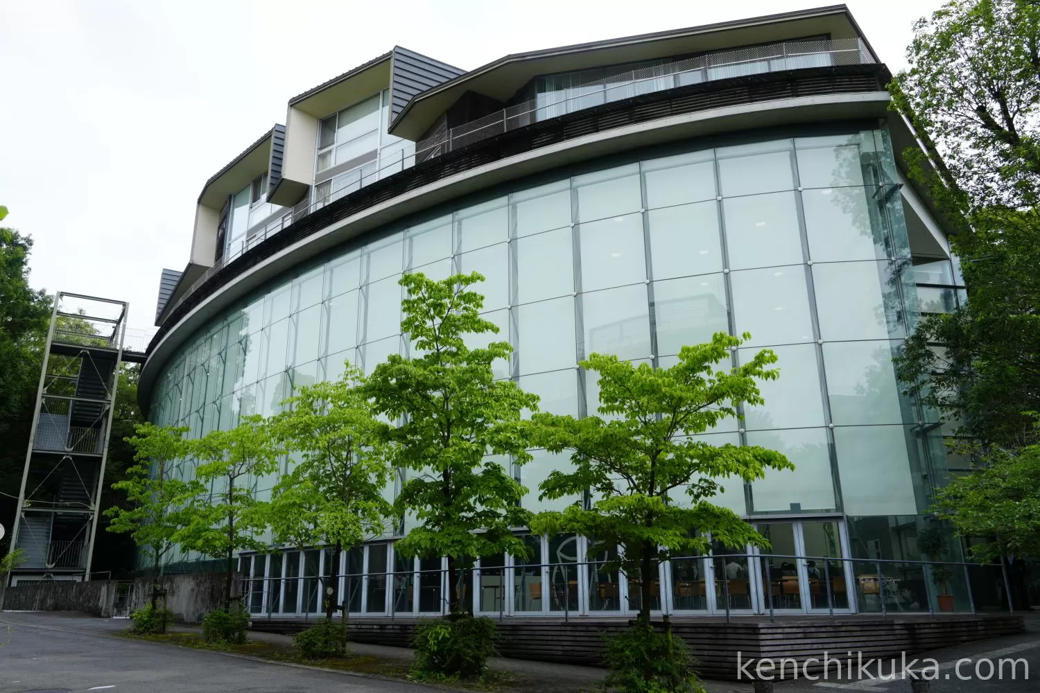 名古屋大学野依センター　野依記念学術交流館 - 飯田善彦／飯田善彦建築工房, 名古屋大学施設部 - 名古屋市千種区不老町名古屋大学東山団地構内