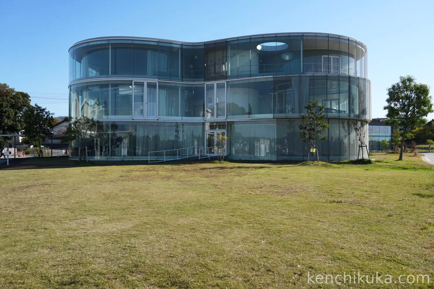 TOYOTA AIZUMA HALL - KAZUYO SEJIMA & ASSOCIATES - 3-20, tadamachi, toyota city, aichi prefecture, japan