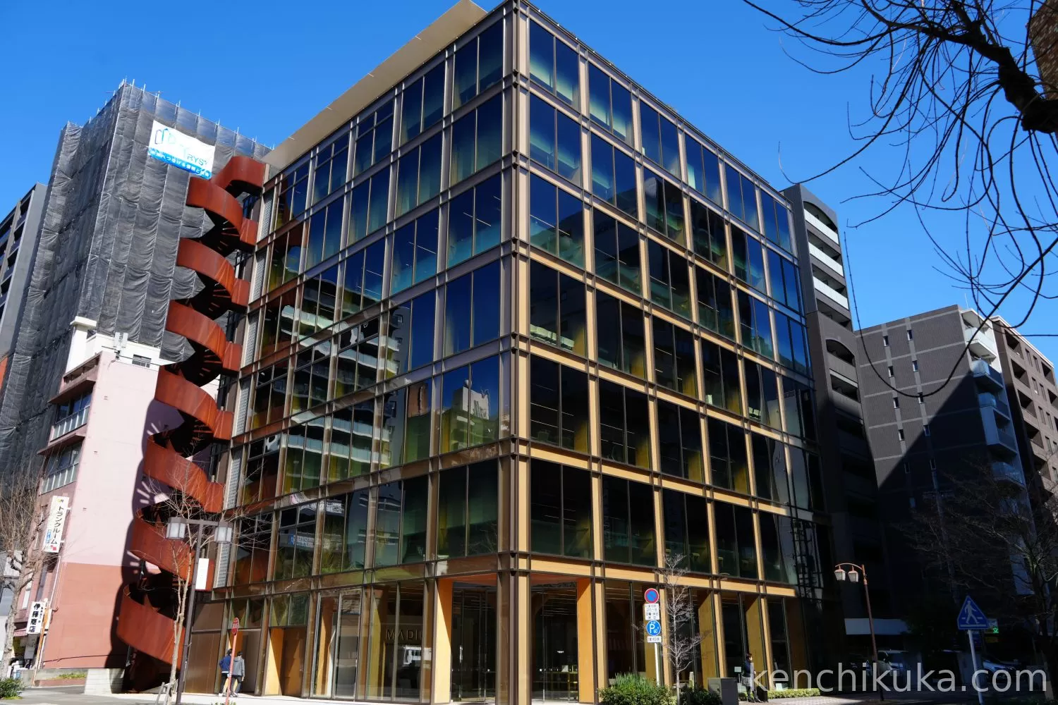 TAMADIC 名古屋 - 坂茂建築設計 - 愛知県名古屋市中区丸の内2-15-25